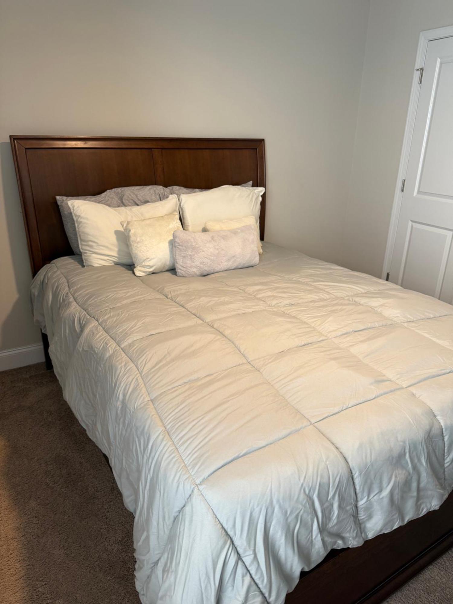 Private, Quiet, Immaculate Bachelor Pad With Free Parking On Site Apartman Decatur Kültér fotó